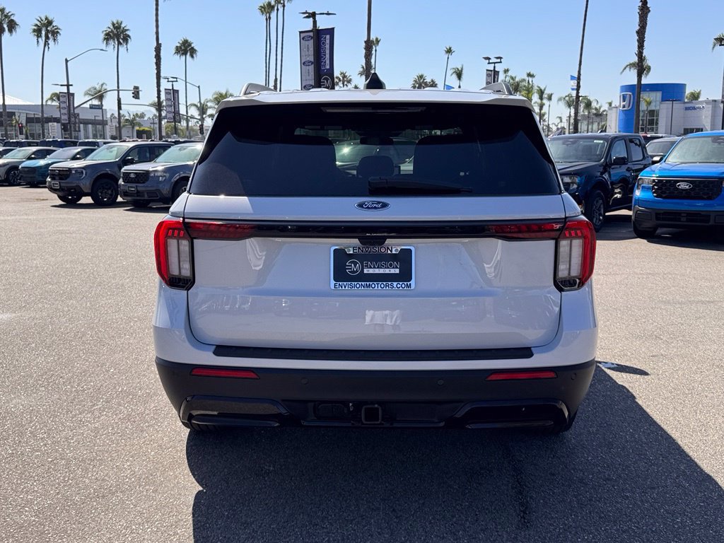 Used 2026 Ford Explorer ST-Line RWD image 11