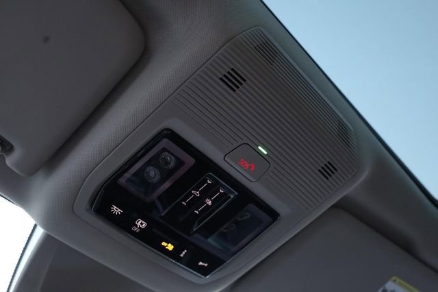 New 2026 Volkswagen Atlas SEL Premium R-Line image 19