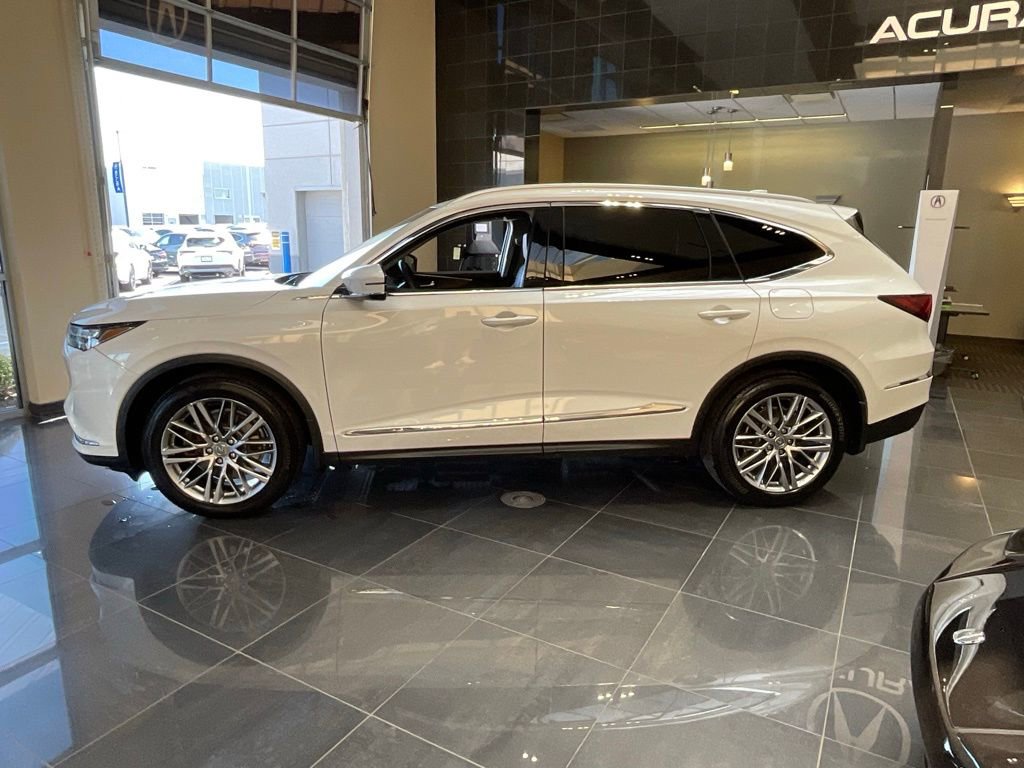 Certified 2023 Acura MDX SH-AWD w/ Advance Package image 5