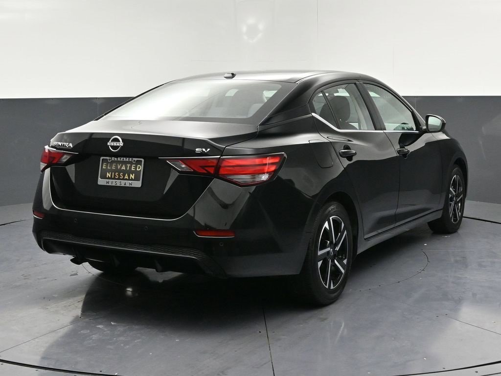 Used 2024 Nissan Sentra SV image 4