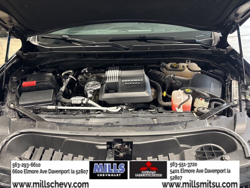 Used 2022 Chevrolet Tahoe LT w/ LT Signature Package image 21