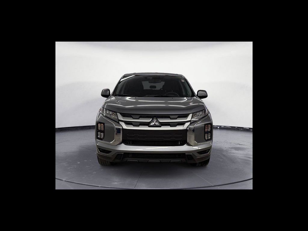 Used 2025 Mitsubishi Outlander Sport ES AWD/4WD image 9