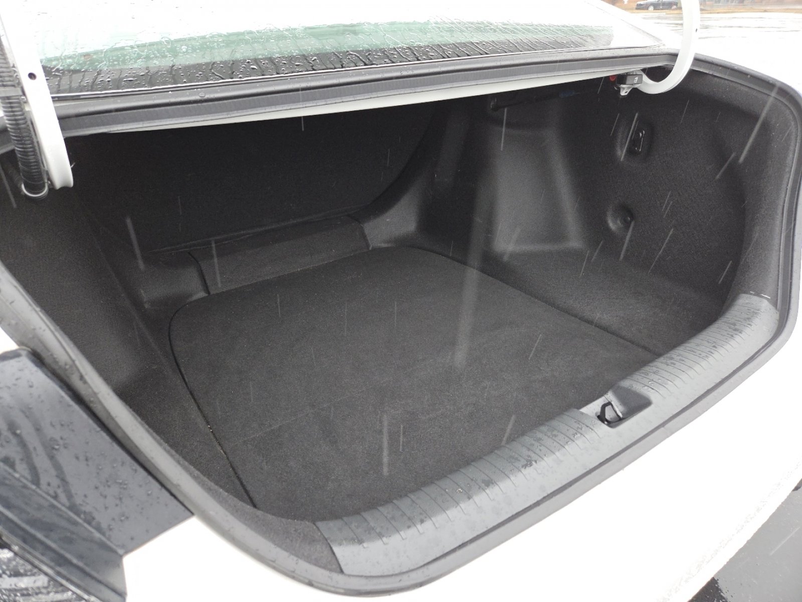 Used 2024 Honda Accord LX image 18