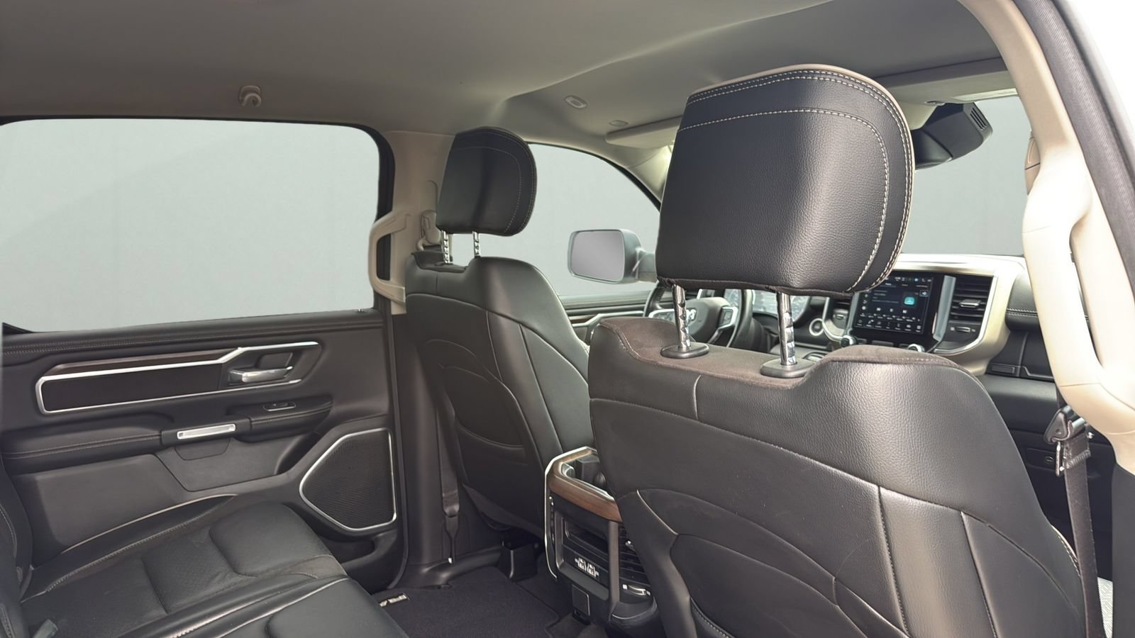Used 2022 RAM 1500 Laramie RWD image 28
