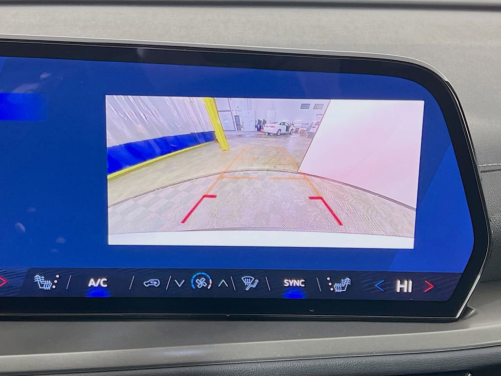 New 2026 Chevrolet Traverse LT w/ LPO, Floor Liner Package image 14