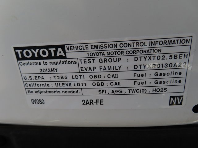 Used 2013 Toyota RAV4 XLE image 45