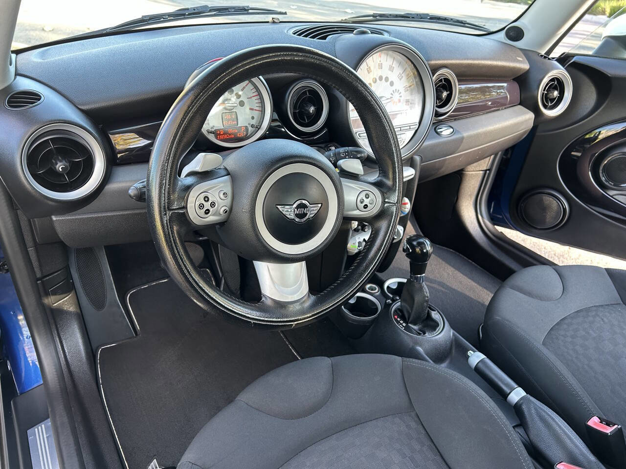 Used 2008 MINI Cooper Hardtop image 5