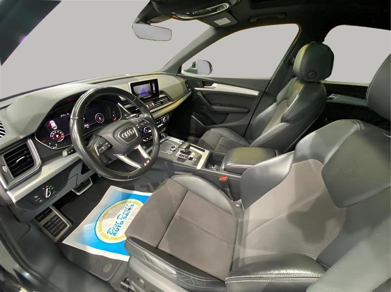 Used 2018 Audi SQ5 Premium Plus w/ Navigation Package image 28