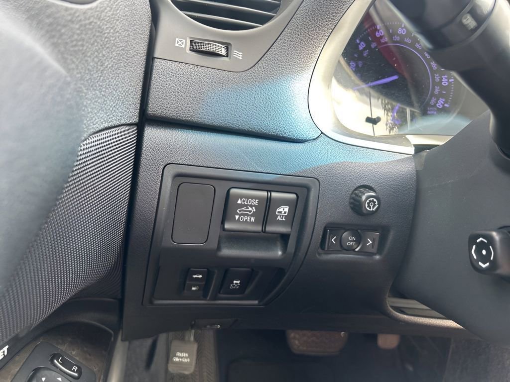 Used 2014 Lexus IS 250C w/ Luxury Package RWD image 21