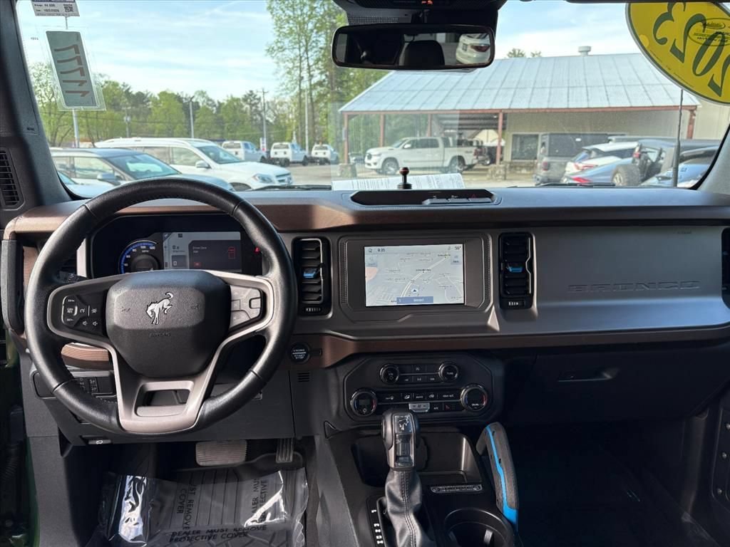 Used 2023 Ford Bronco Outer Banks AWD/4WD image 6