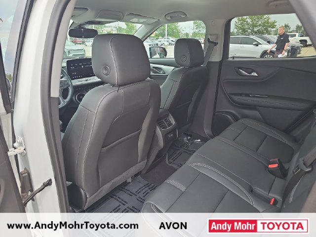 Used 2023 Chevrolet Blazer LT FWD image 27