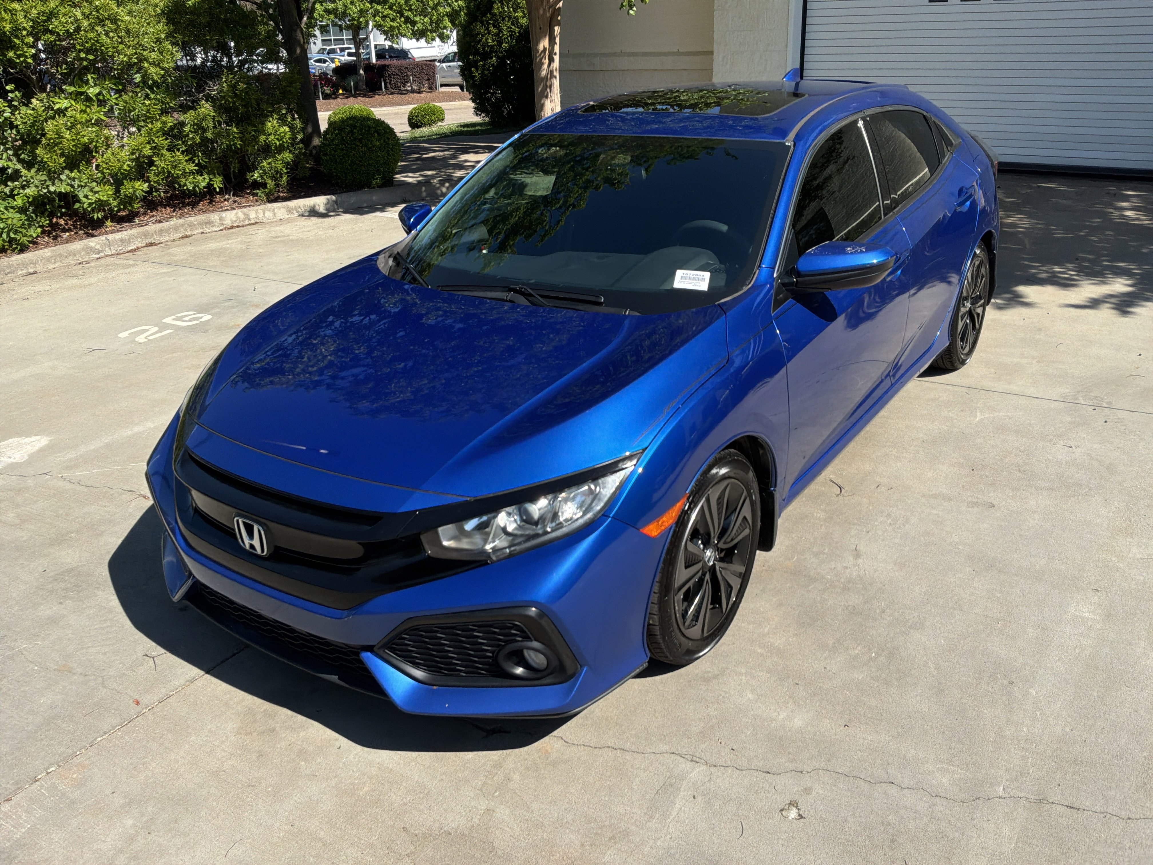 Used 2018 Honda Civic EX image 5