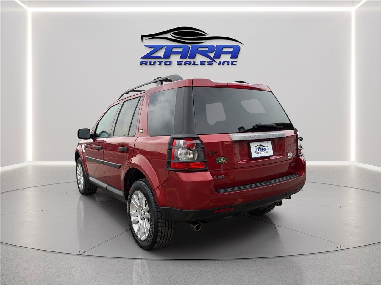 Used 2008 Land Rover LR2 SE image 5