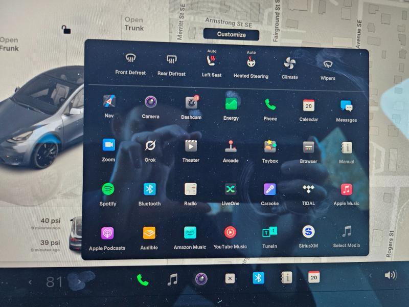 Used 2022 Tesla Model Y Performance image 34