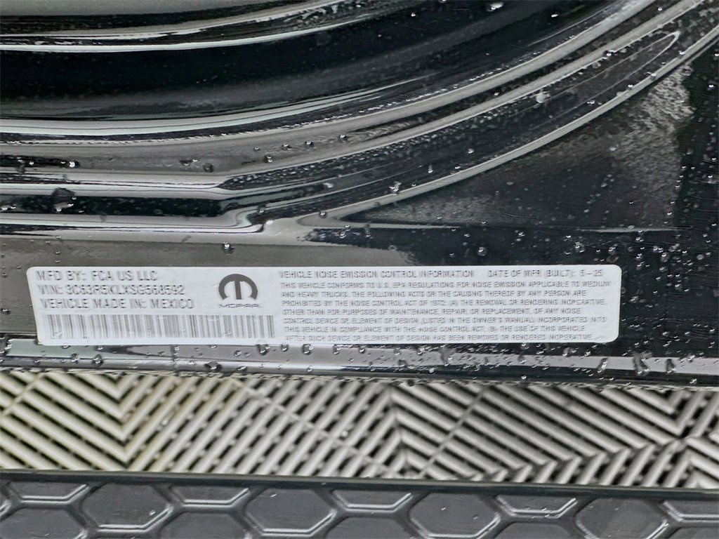 New 2025 RAM 2500 Laramie image 19