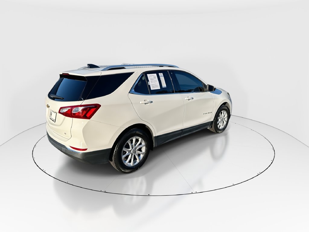 Used 2024 Cadillac Lyriq Tech RWD image 8