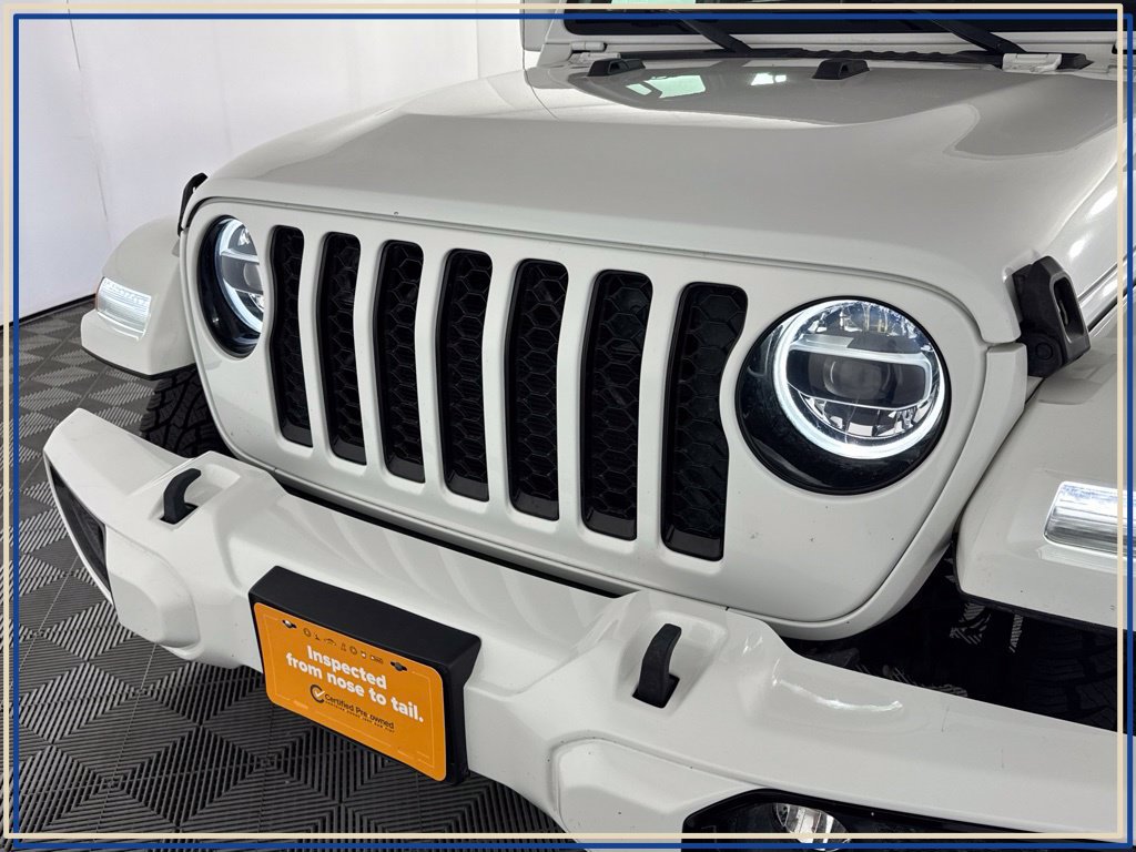 Certified 2021 Jeep Gladiator Overland AWD/4WD image 40