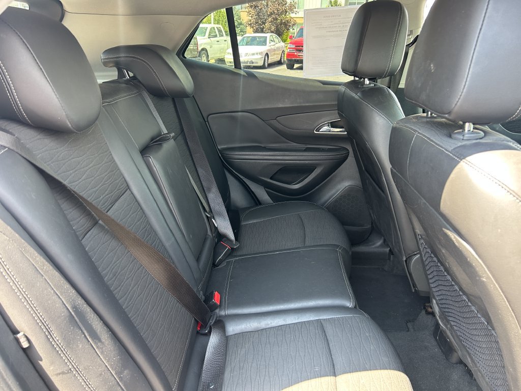 Used 2015 Buick Encore FWD image 28