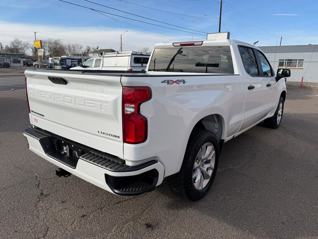 Used 2021 Chevrolet Silverado 1500 Custom image 10