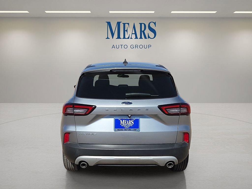 Used 2023 Ford Escape Active image 4