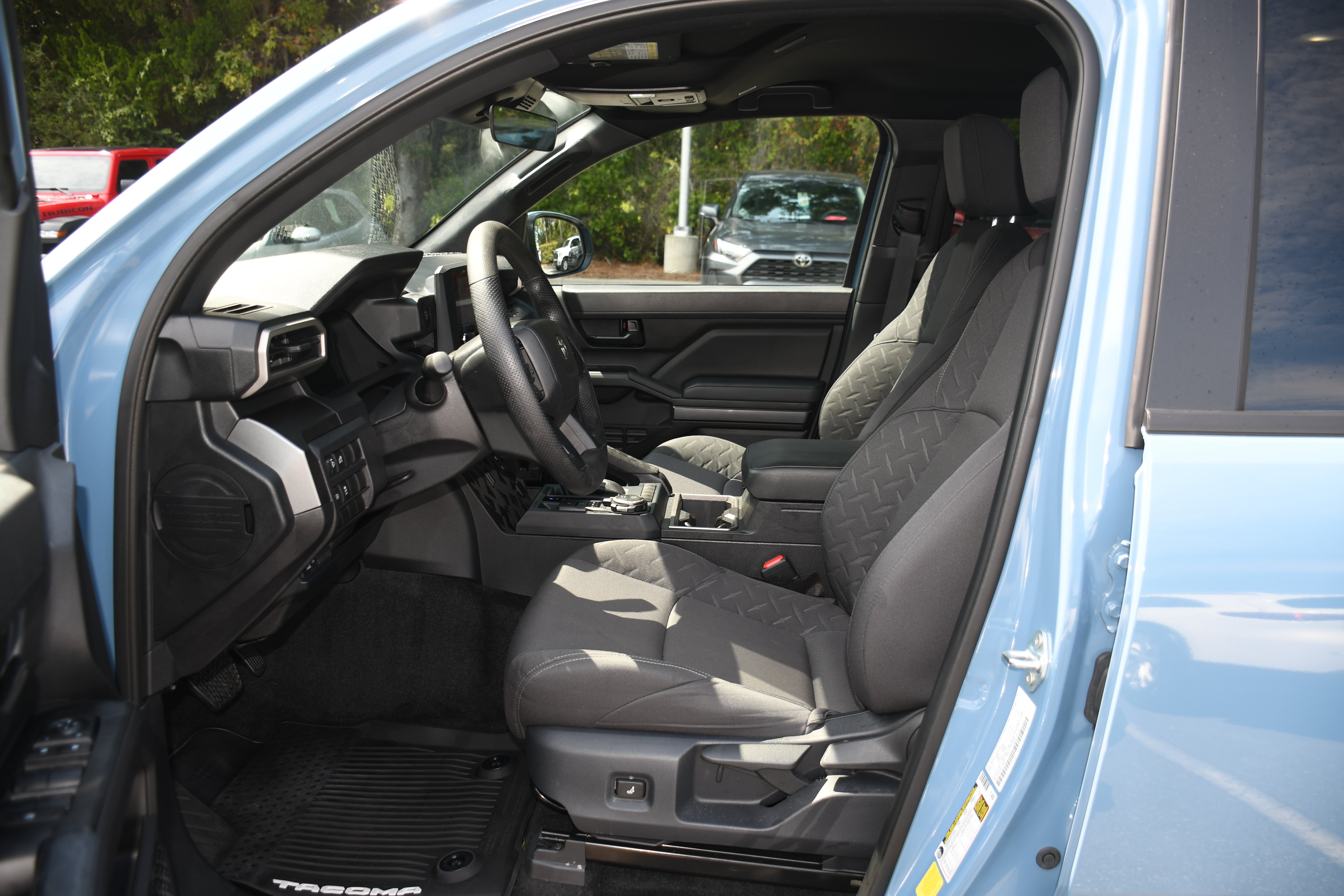 Certified 2026 Toyota Tacoma SR5 AWD/4WD image 7