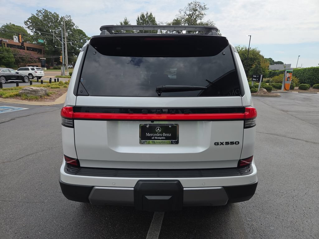 Used 2024 Lexus GX 550 AWD/4WD image 4