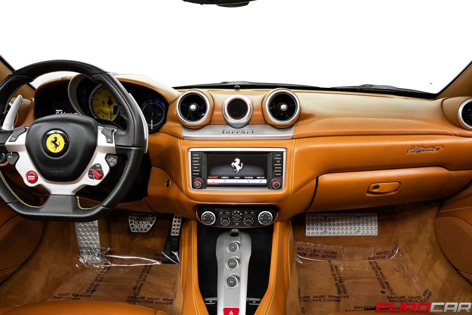 Used 2016 Ferrari California T image 28