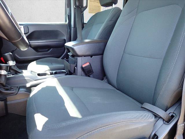 Used 2021 Jeep Gladiator Mojave AWD/4WD image 10