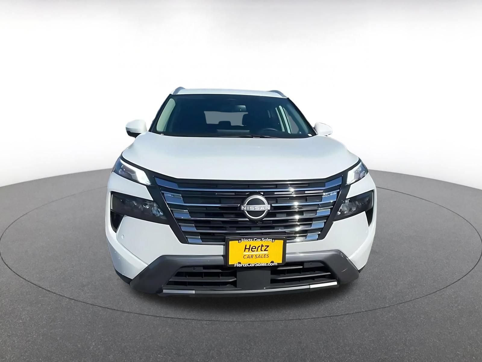 Used 2026 Nissan Rogue SL AWD/4WD image 4