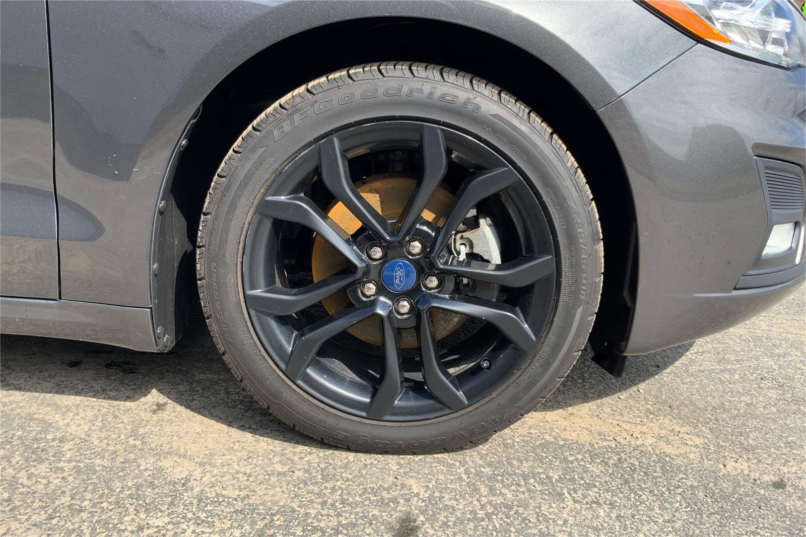 Used 2020 Ford Fusion SE w/ Equipment Group 151A image 26