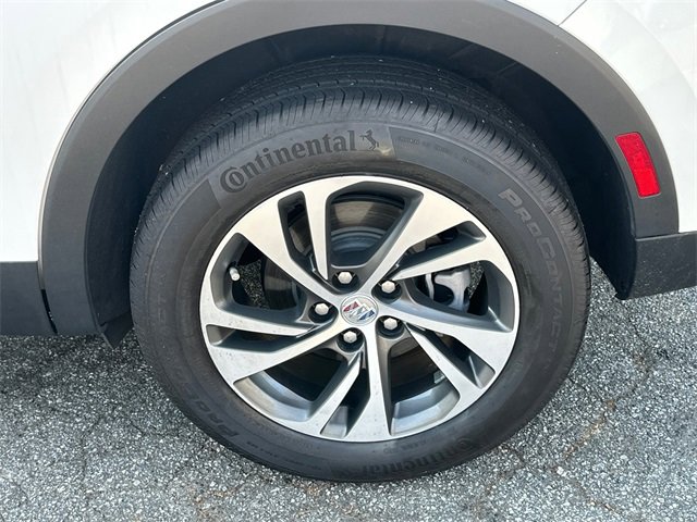 Used 2022 Buick Envision Essence w/ Safety Package image 20