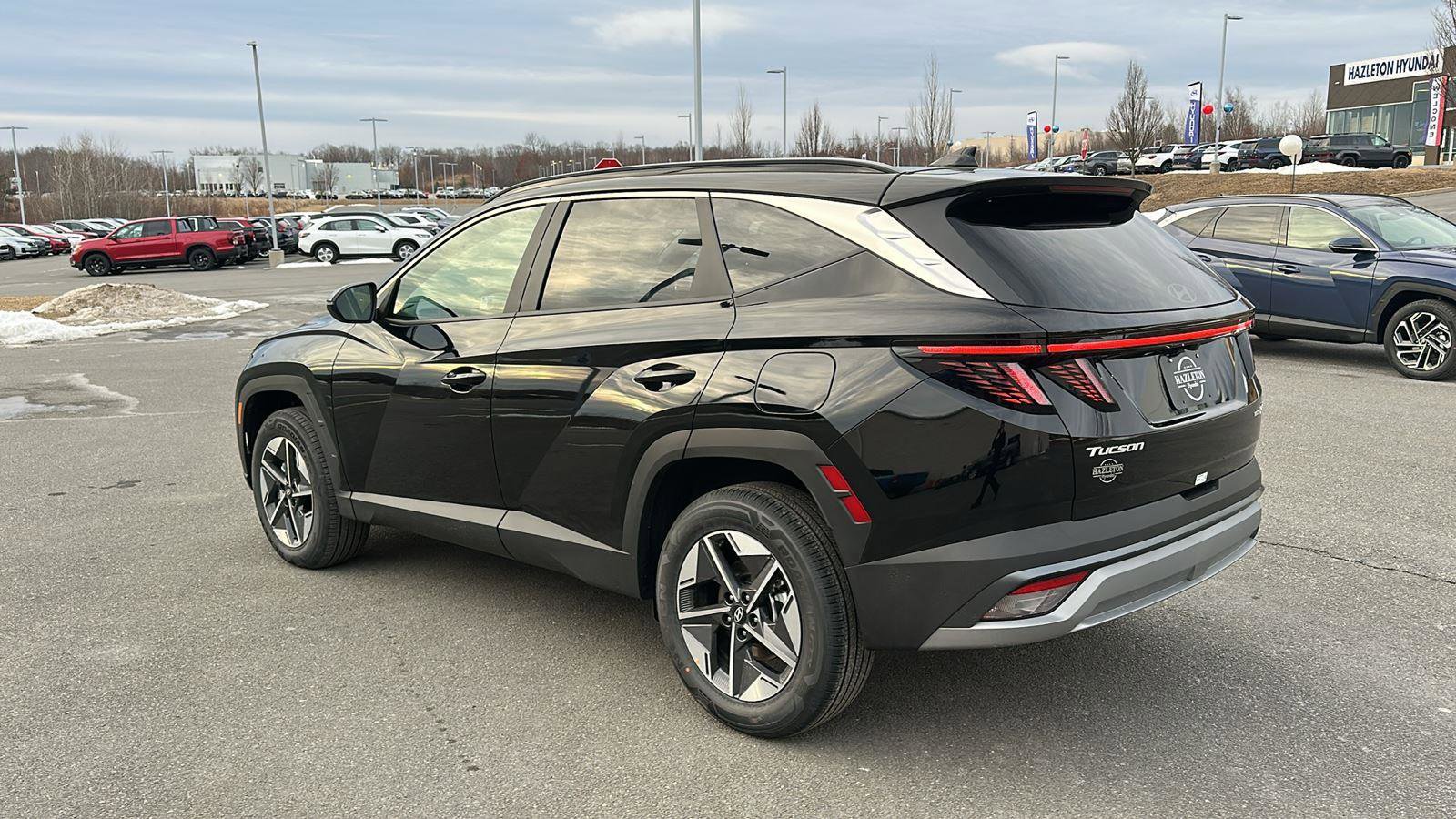 New 2025 Hyundai Tucson SEL image 9