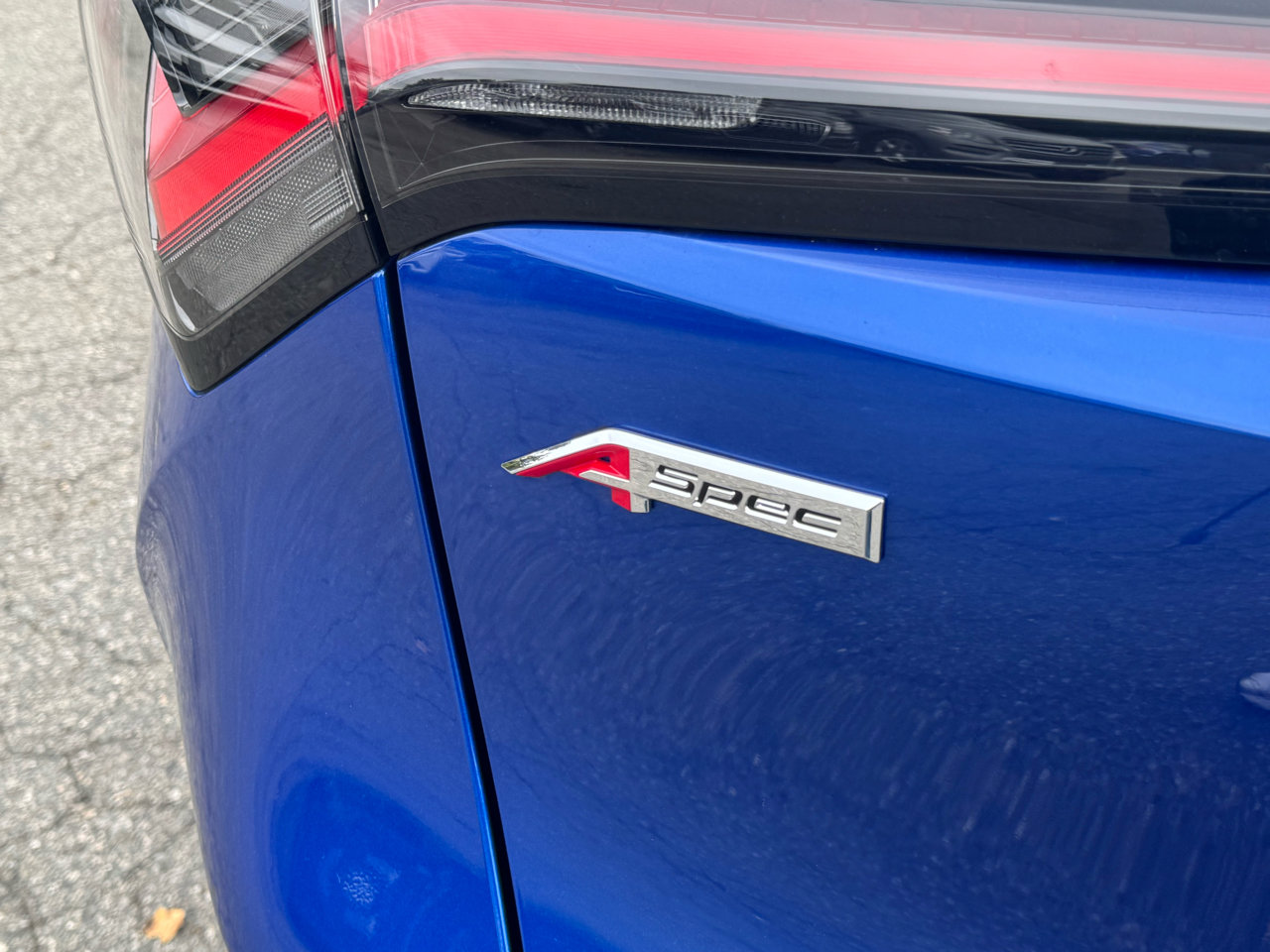 Used 2025 Acura ADX A-Spec image 9