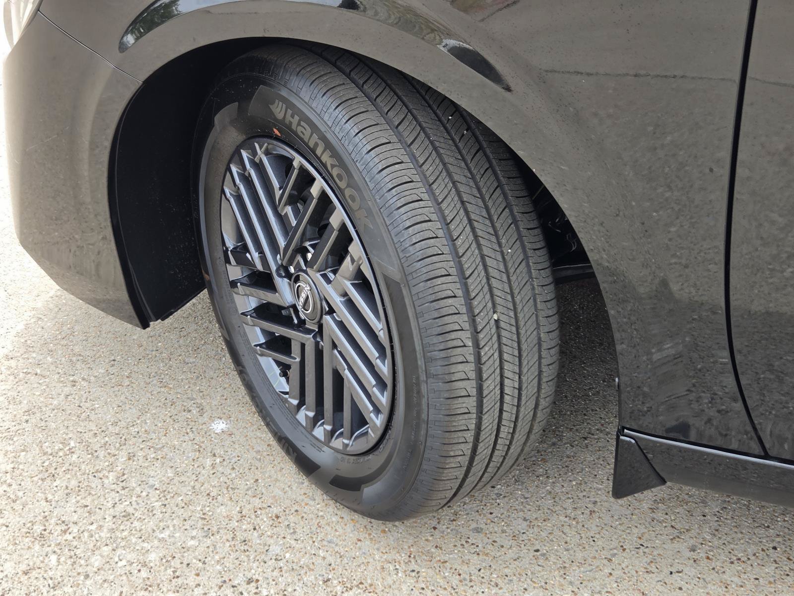 New 2027 Nissan Sentra SV FWD image 9