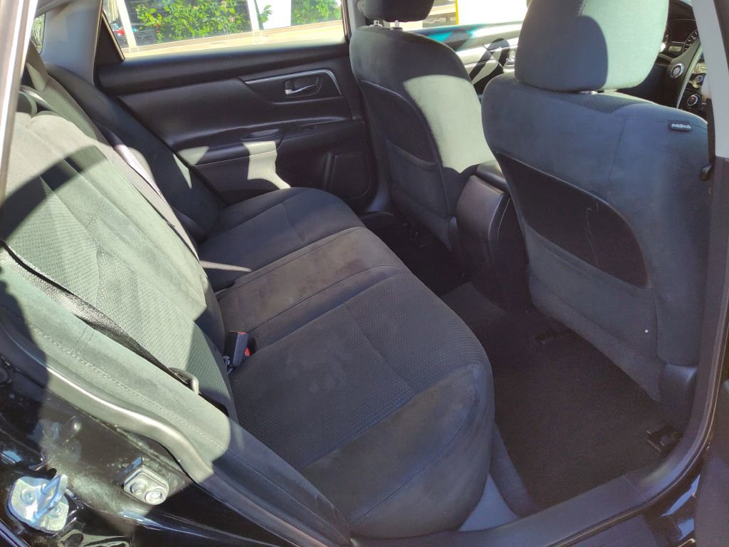 Used 2015 Nissan Altima 2.5 S w/ Special Edition Package FWD image 15