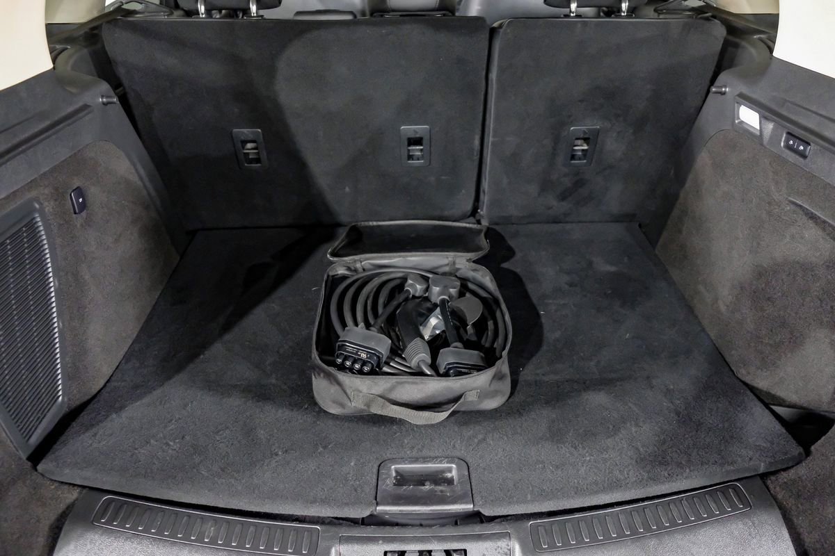 Used 2024 Lincoln Corsair Grand Touring w/ Equipment Group 301A image 48