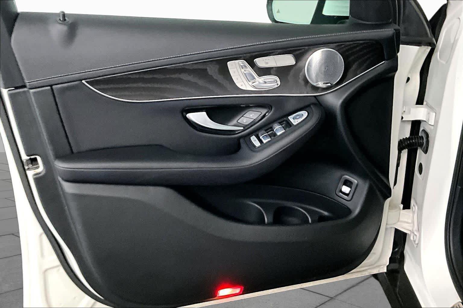 Certified 2017 Mercedes-Benz GLC 300 4MATIC image 22