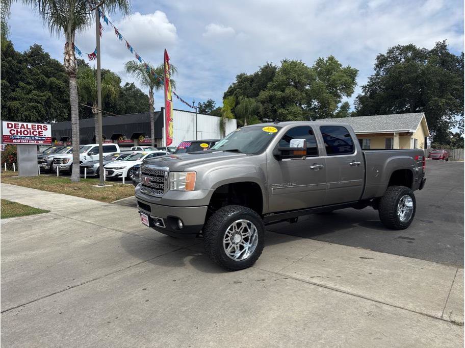 Used 2013 GMC Sierra 2500 Denali w/ Suspension Package, Off-Road
