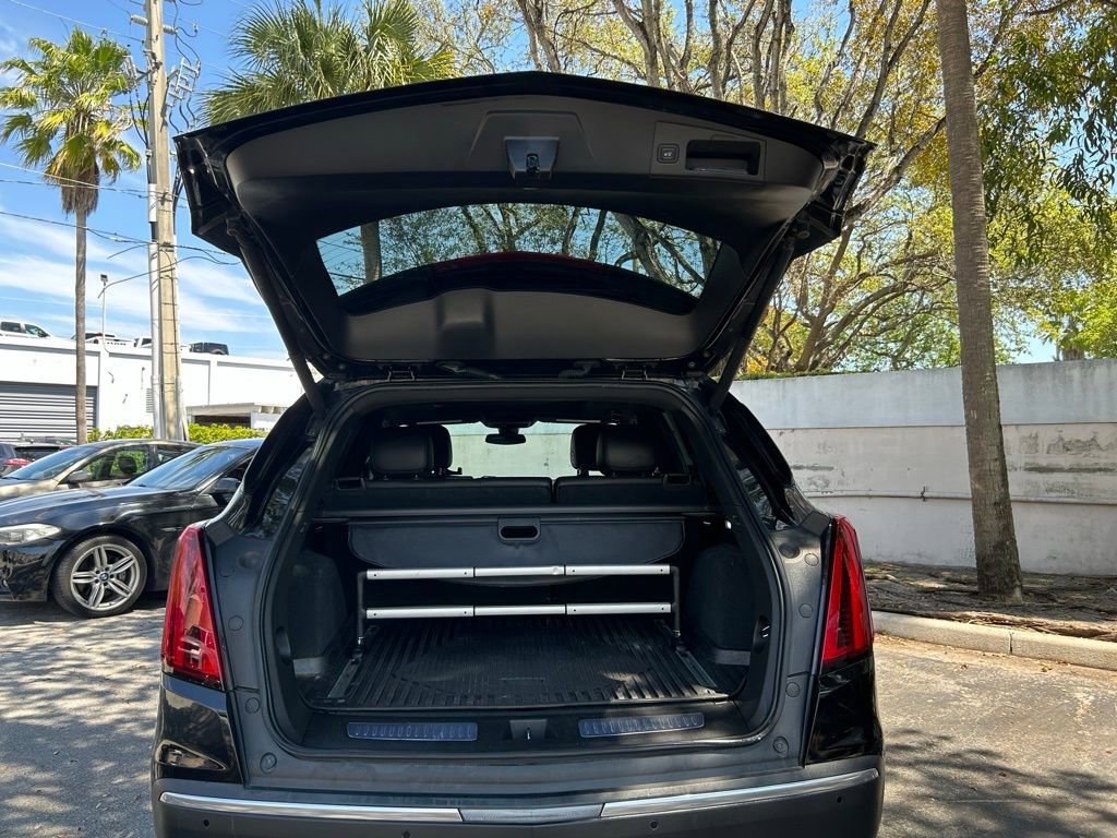 Used 2020 Cadillac XT5 Premium Luxury image 41