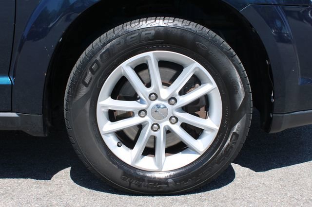 Used 2014 Dodge Journey SXT FWD image 35