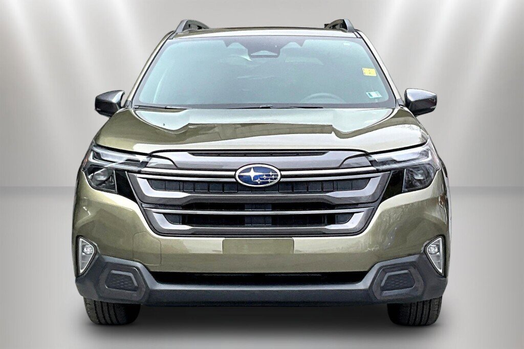 Certified 2026 Subaru Forester Limited AWD/4WD image 2
