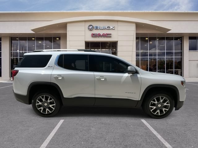 Certified 2023 GMC Acadia SLT FWD image 16