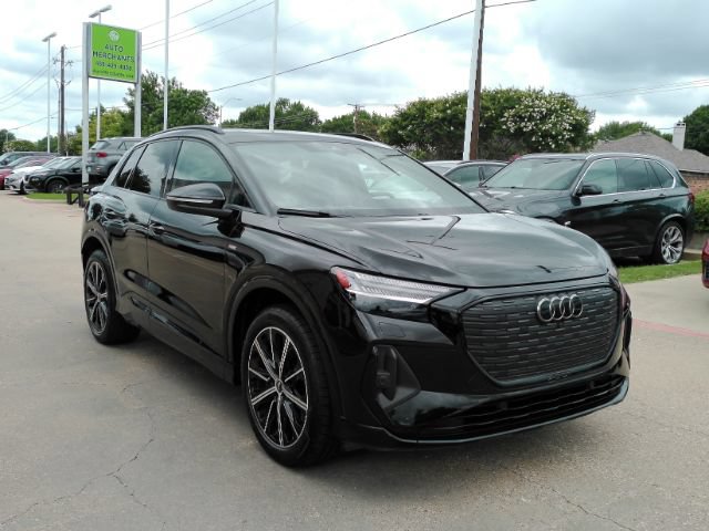 Used 2022 Audi Q4 e-tron Prestige w/ S Line Plus Package AWD/4WD image 4