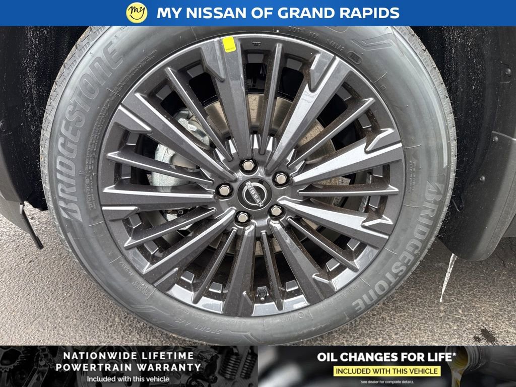 New 2026 Nissan Pathfinder SL image 5