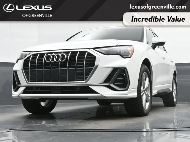 Used 2020 Audi Q3 2.0T Premium w/ Convenience Package AWD/4WD image 9