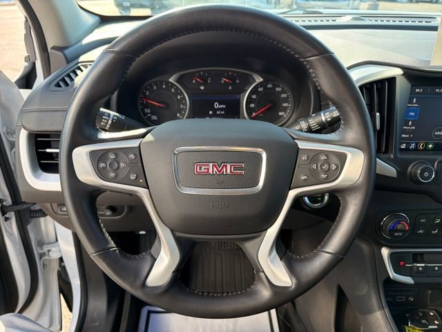 Used 2022 GMC Terrain SLT w/ Tech Package AWD/4WD image 18