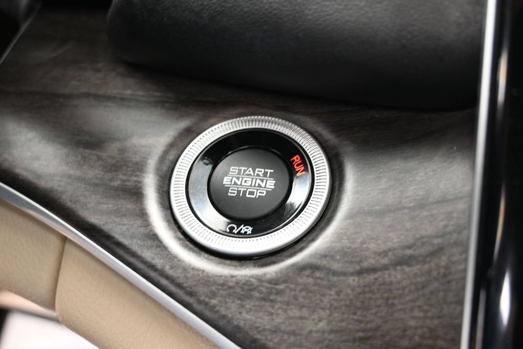 Used 2022 Jeep Grand Cherokee Limited 4xe AWD/4WD image 22