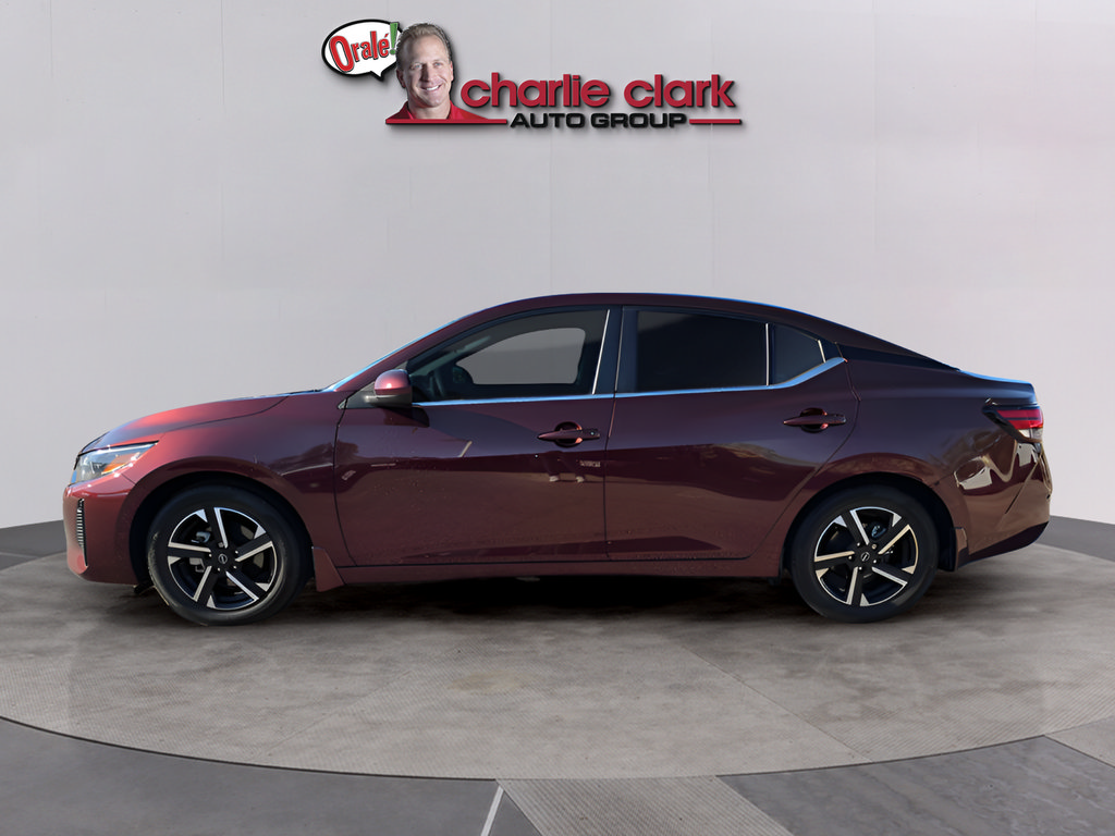 Used 2025 Nissan Sentra SV FWD image 3