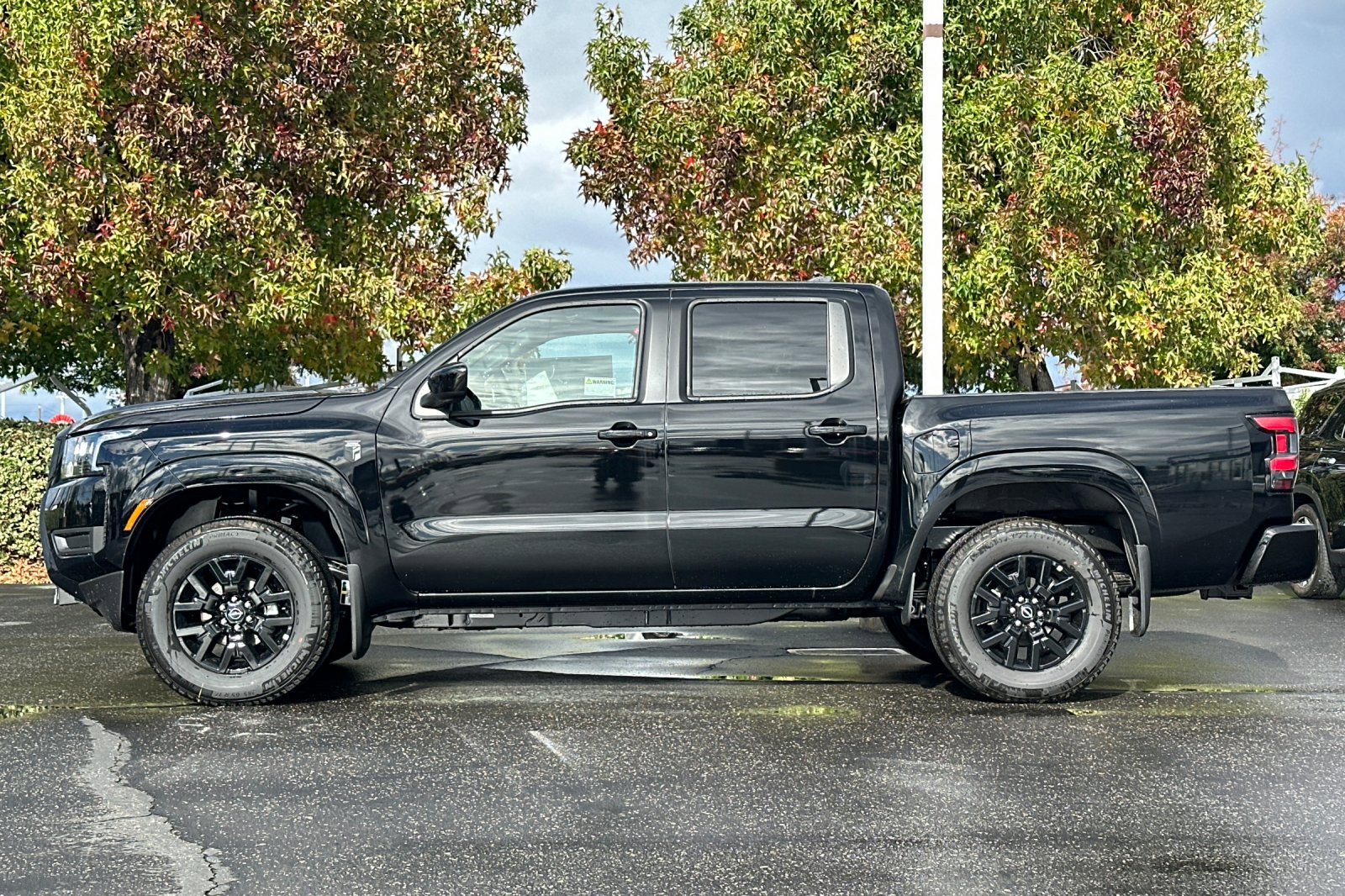 New 2026 Nissan Frontier SV w/ SV Convenience Package image 7