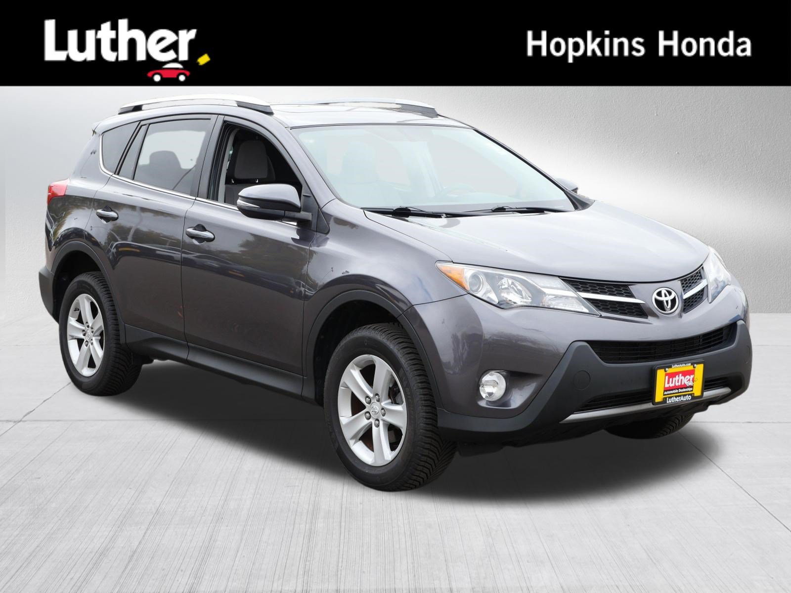 Used 2014 Toyota RAV4 XLE FWD image 1